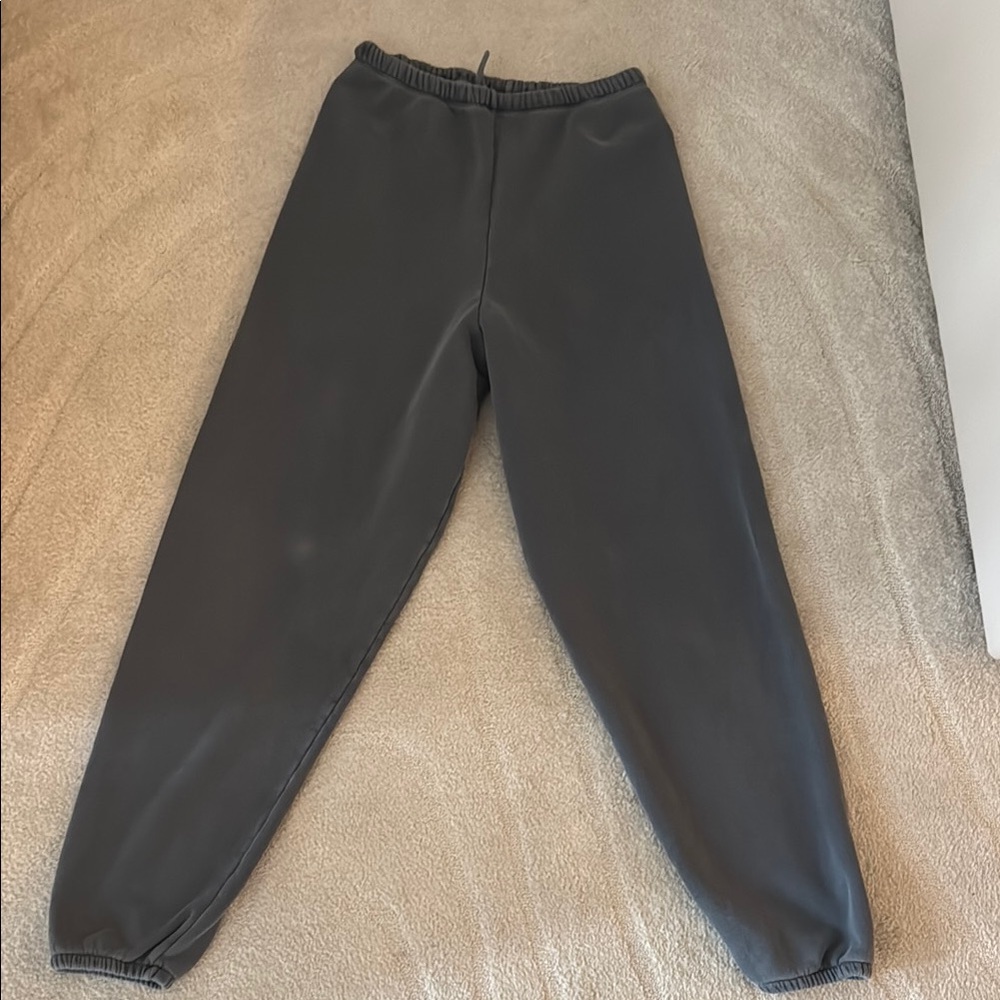 S/M Comfy Gray Joah Brown Joggers